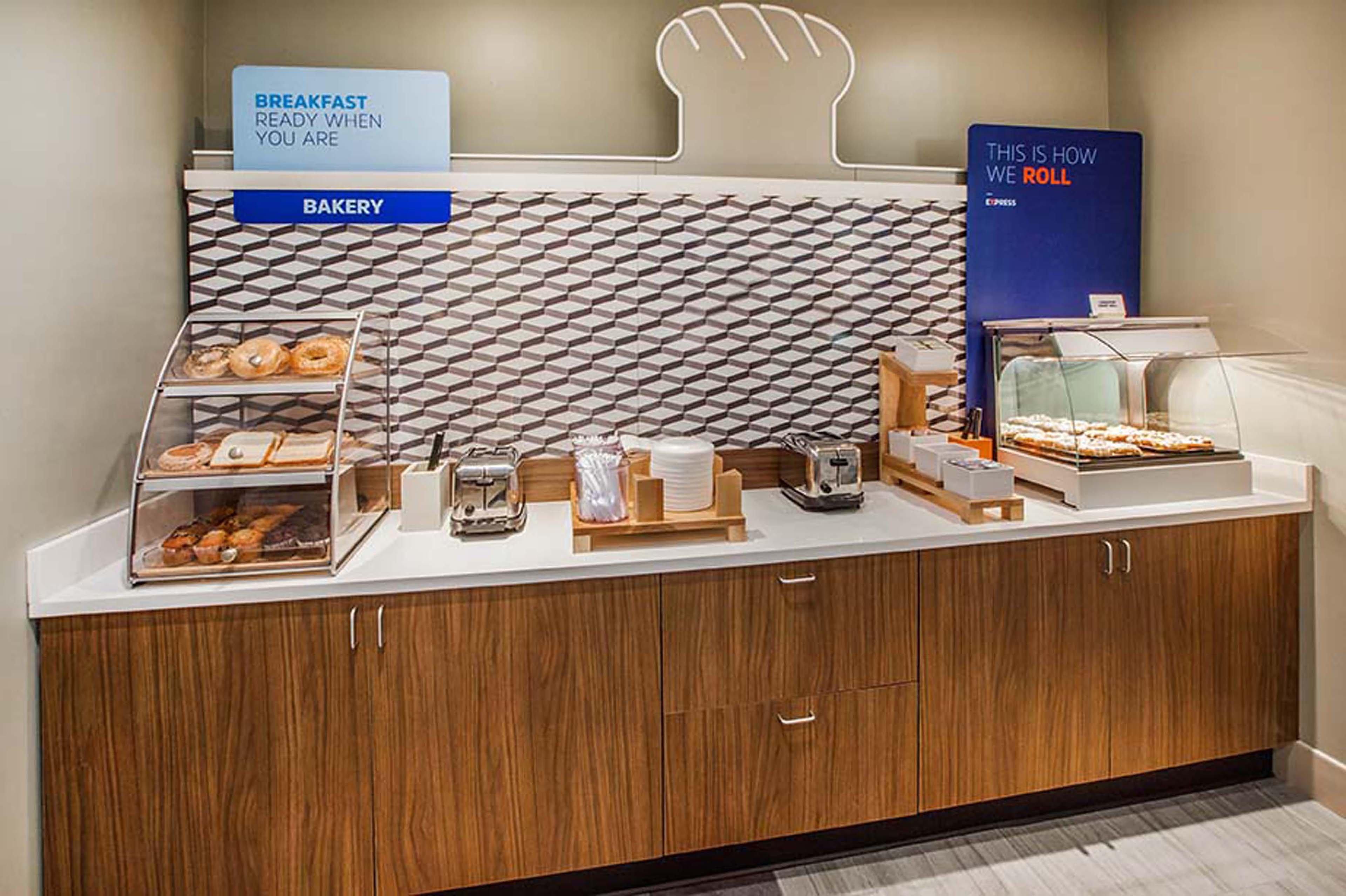 Holiday Inn Express & Suites Wausau By Ihg Weston Exteriér fotografie