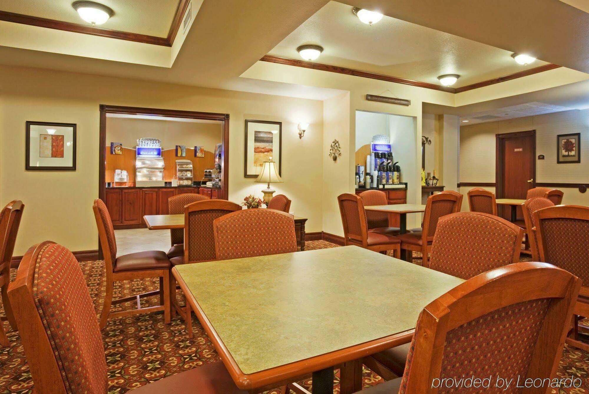 Holiday Inn Express & Suites Wausau By Ihg Weston Exteriér fotografie